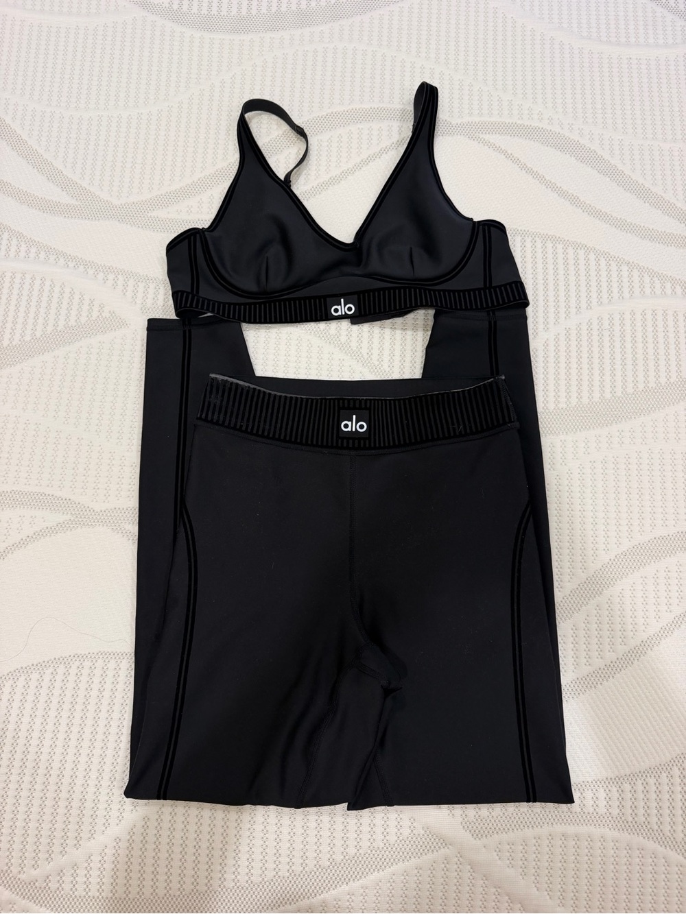 Alo airlift leggings
